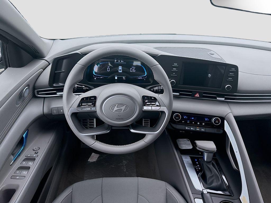 New 2026 Amazon Gray Hyundai SEL Sport image 15