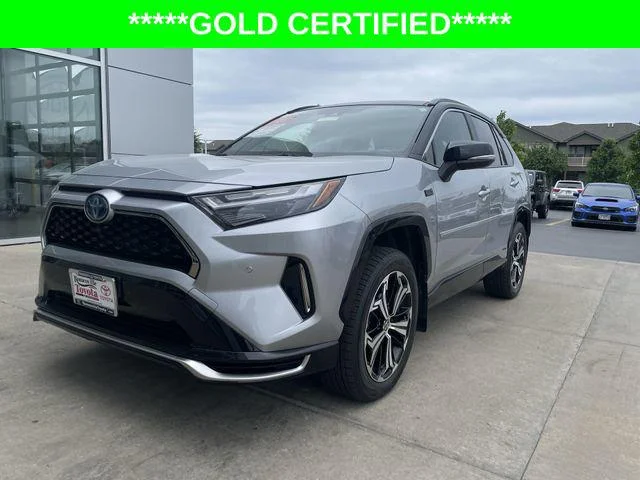 Certified Used 2022 SILVER SKY MET W/BLK Toyota  image 12