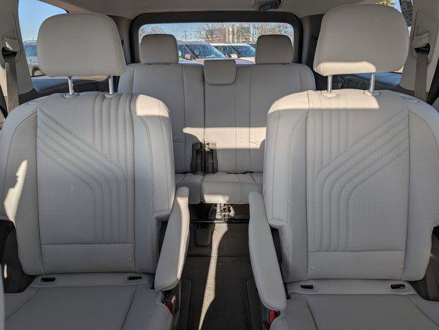 New 2026 Typhoon Silver Metallic Hyundai SEL Premium 7P image 8