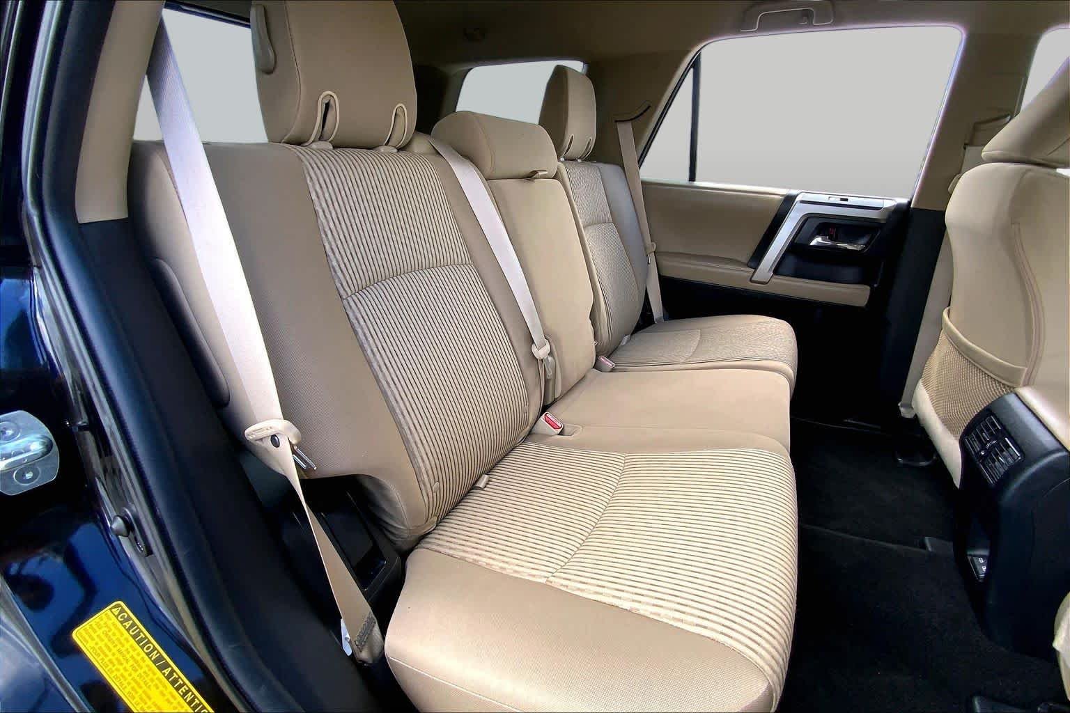 Used 2023 Midnight Black Metallic Toyota SR5 image 19