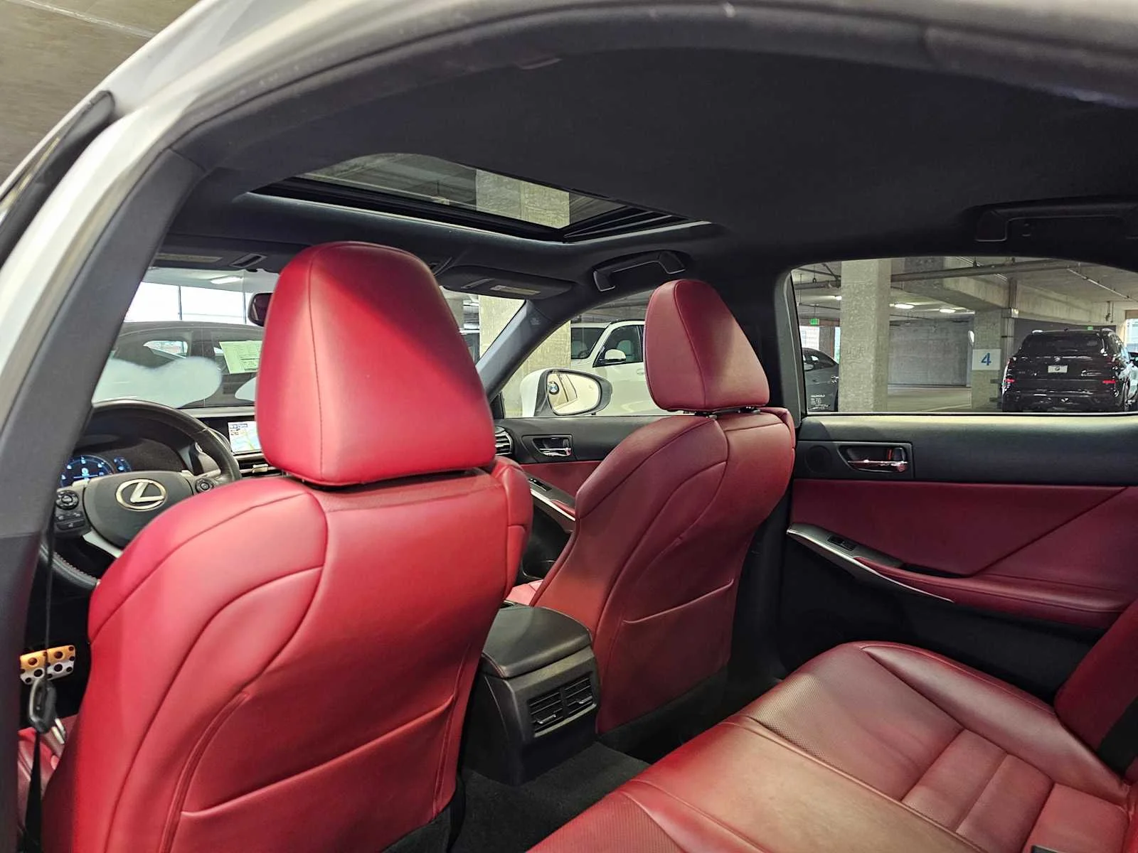 Used 2015 Ultra White Lexus 350 image 25