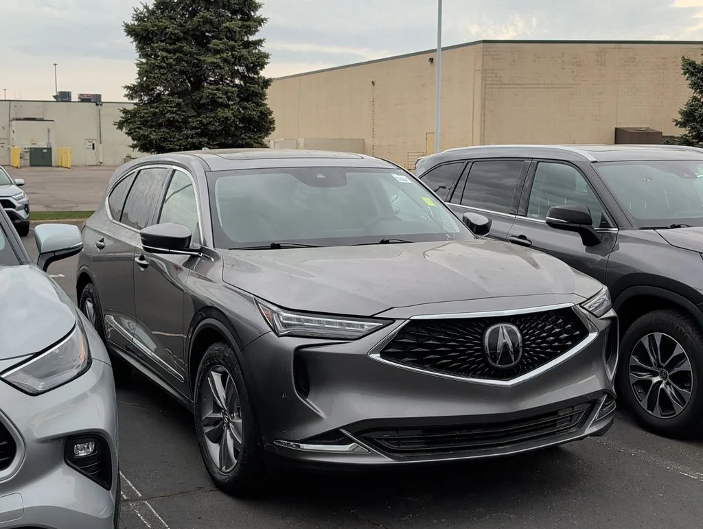 Used 2023 Acura MDX Base with VIN 5J8YE1H39PL026213 for sale in Minneapolis, Minnesota