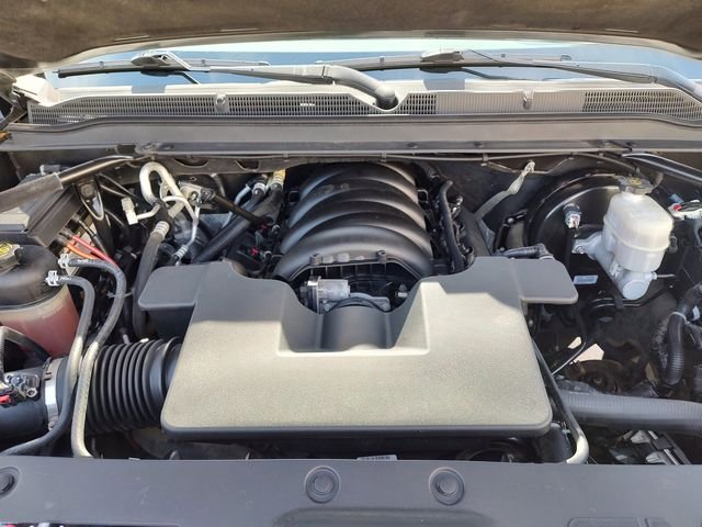 Used 2019 Gray GMC SLE image 31