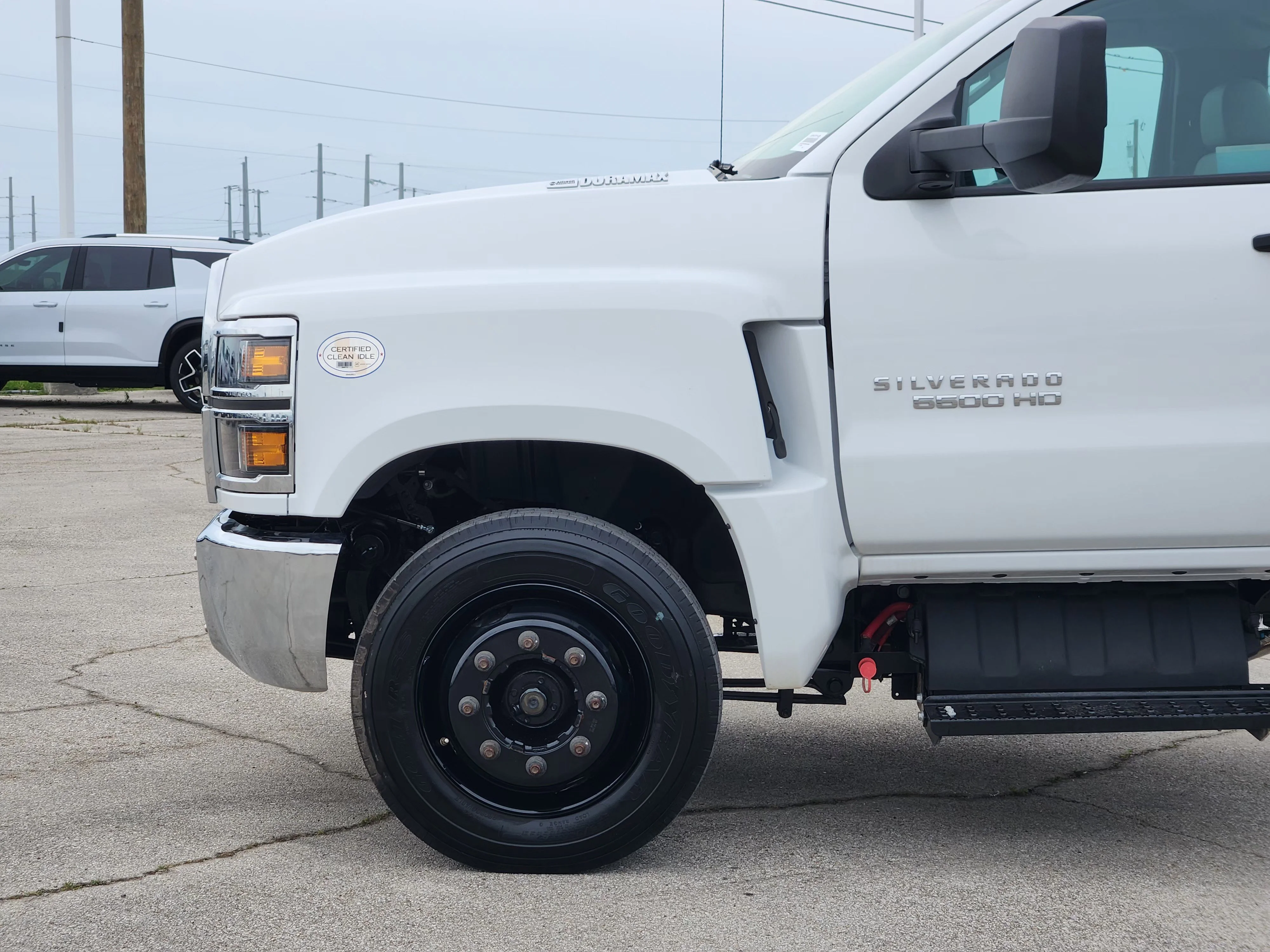 Used 2024 Summit White Chevrolet Work Truck Reg Cab Work Truck image 9