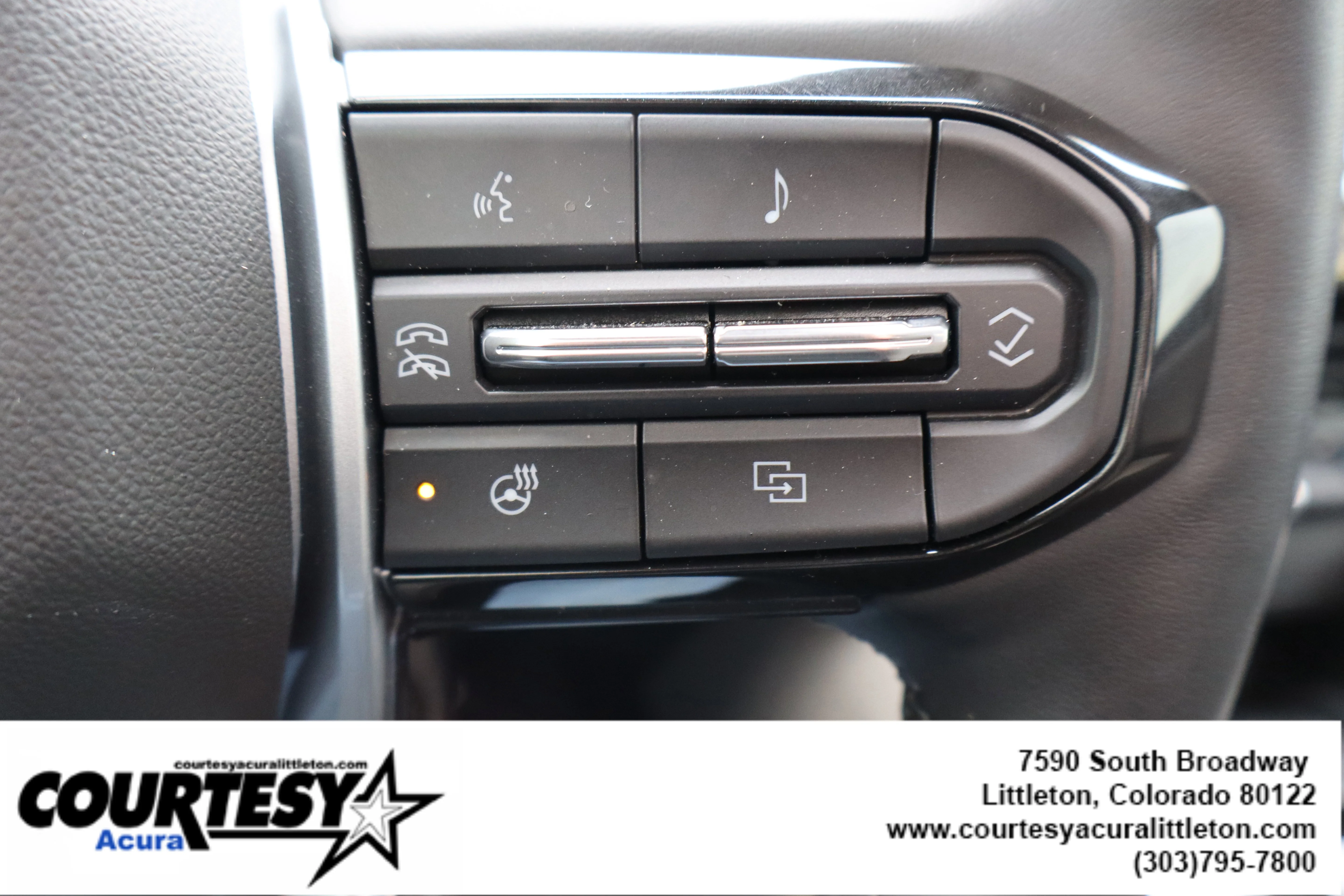 Used 2025 Black Chevrolet 4WD ZR2 image 13