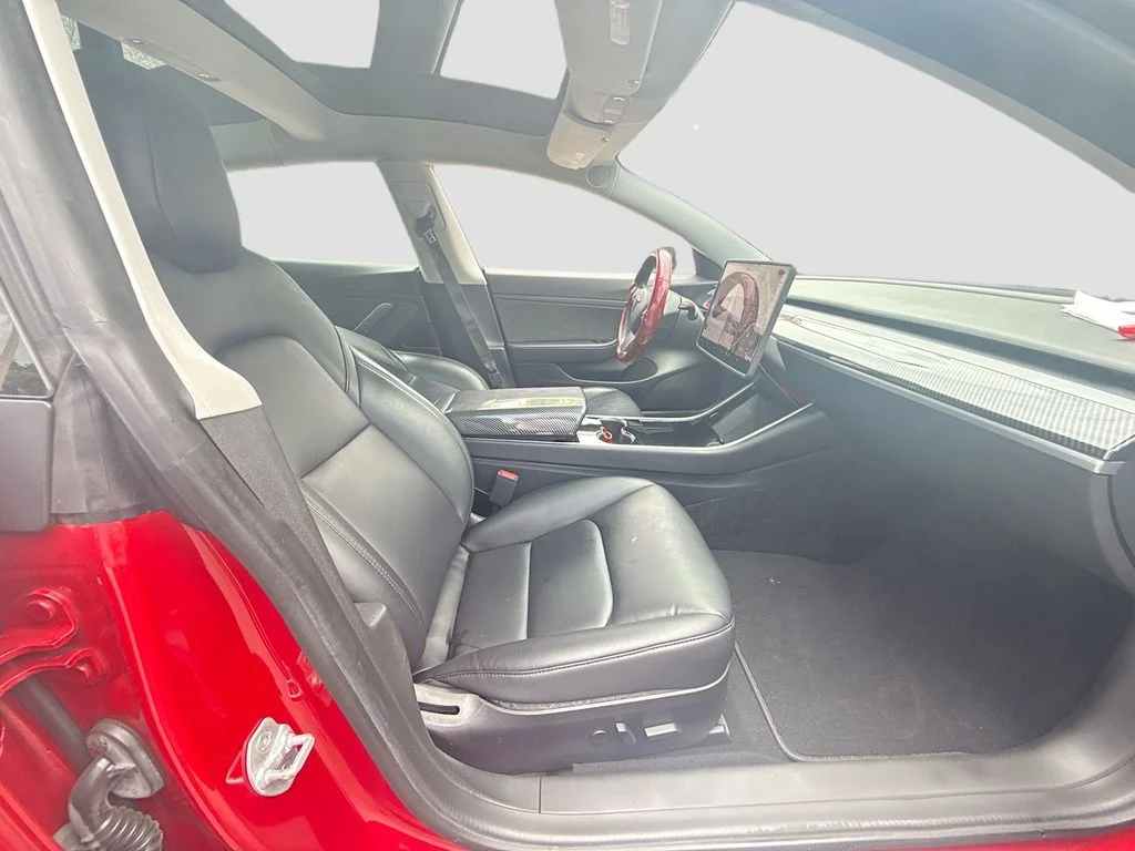 Used 2020  Tesla Standard image 31
