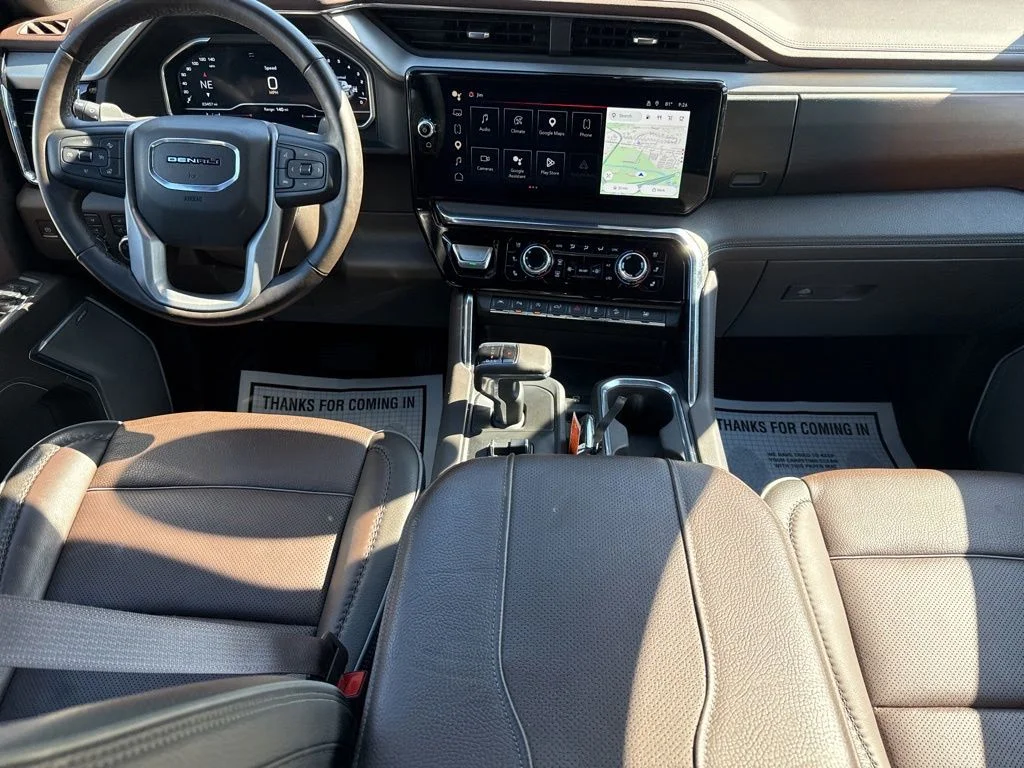 Used 2023 White GMC Denali image 20