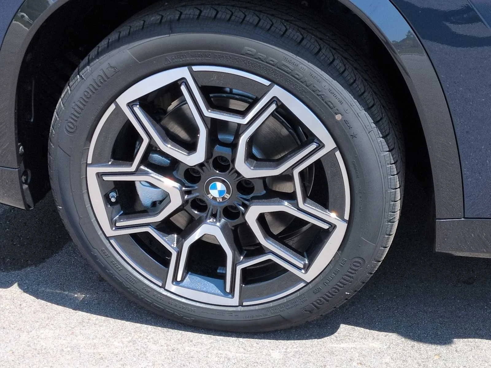 New 2026 Night Dusk Blue Metallic BMW xDrive28i image 13