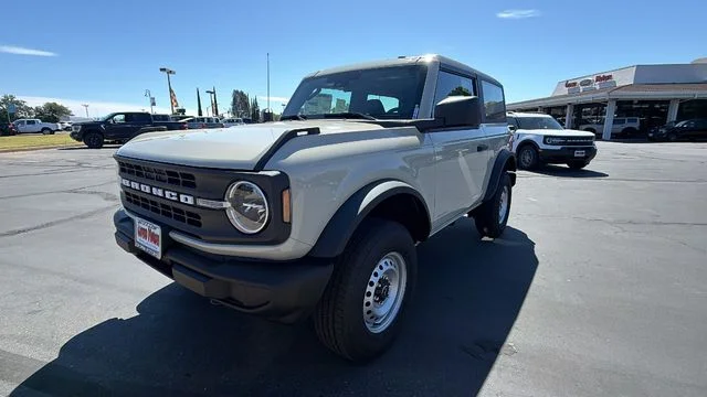 2026 Ford Bronco Base