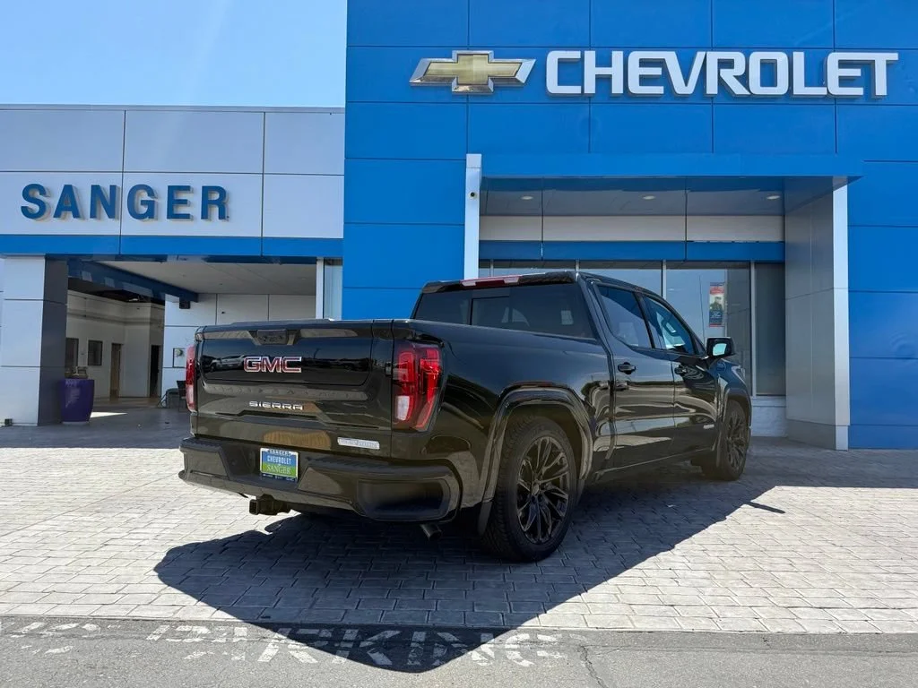 New 2026 Onyx Black GMC Elevation image 8