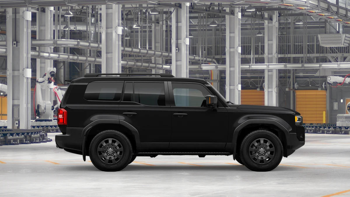 New 2027 Inked Toyota Land Cruiser image 12