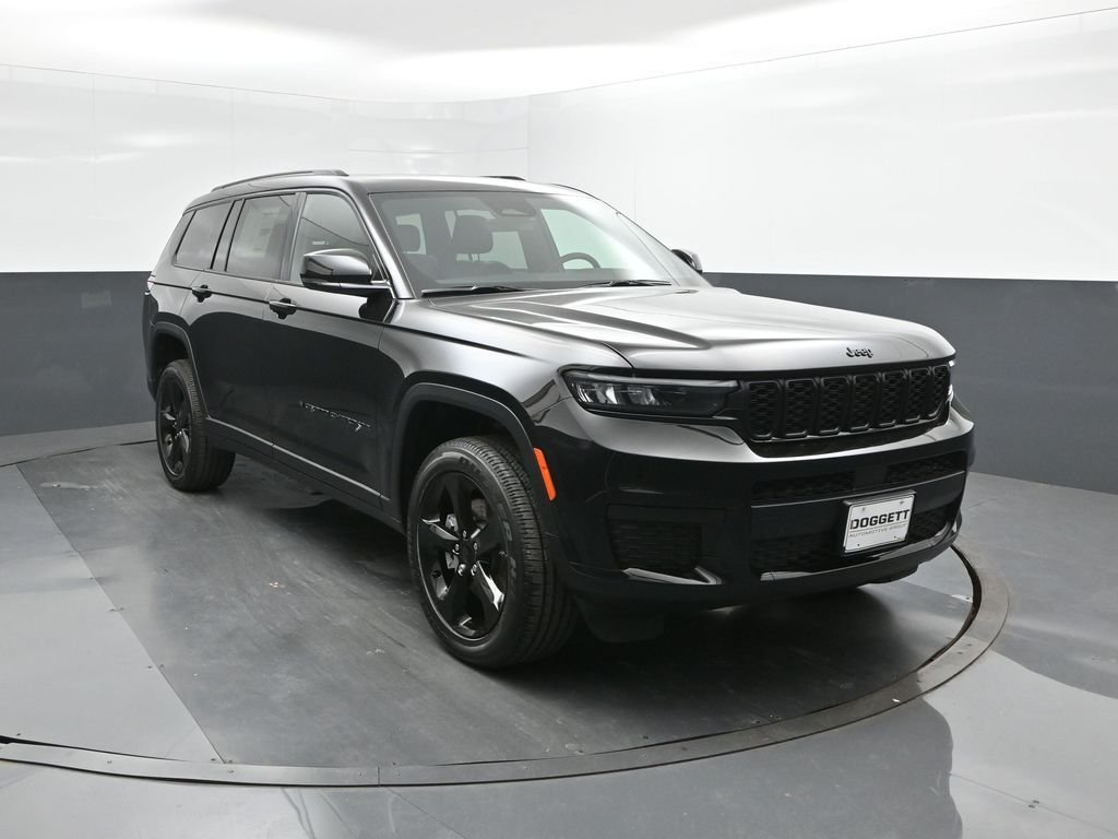 New 2025 Diamond Black Crystal Pearl-Coat Exterior Paint Jeep Altitude X image 22