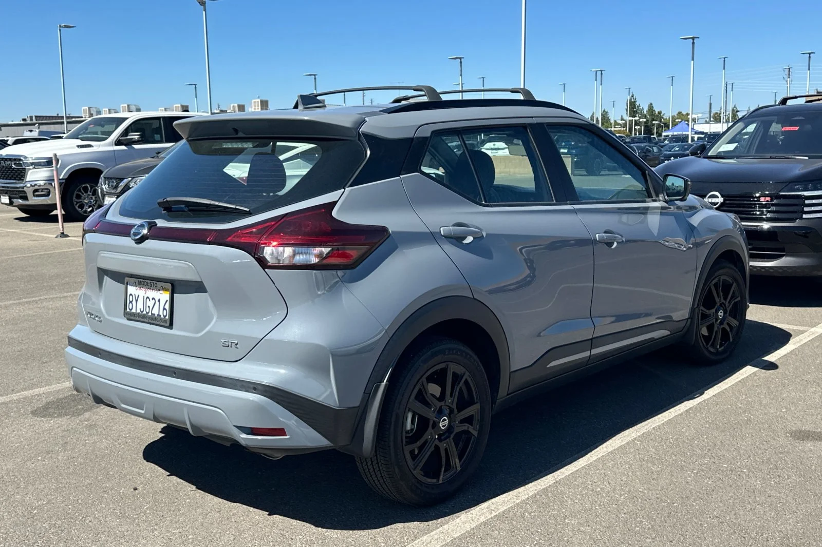 Used 2021 Boulder Gray Pearl Nissan SR image 5