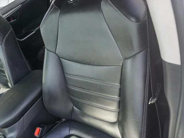 Certified Used 2022 BLIZZARD PEARL Toyota  image 20