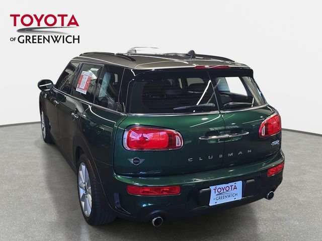 Used 2019 Green MINI Signature image 6