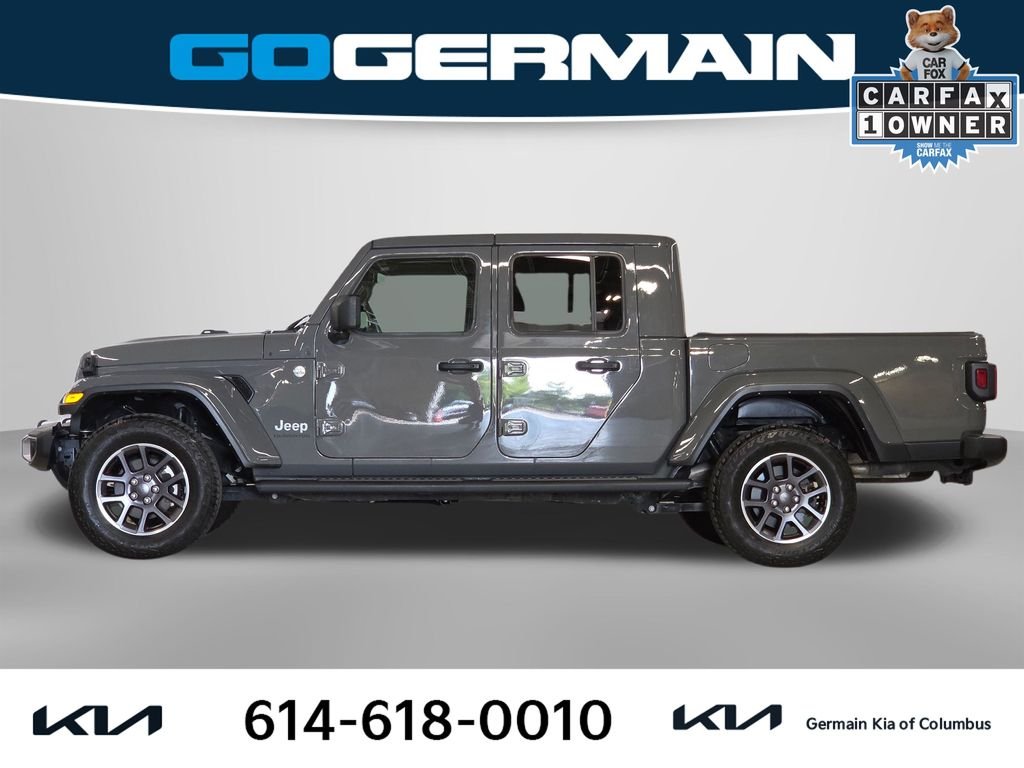Used 2022 Gray Jeep Overland image 11