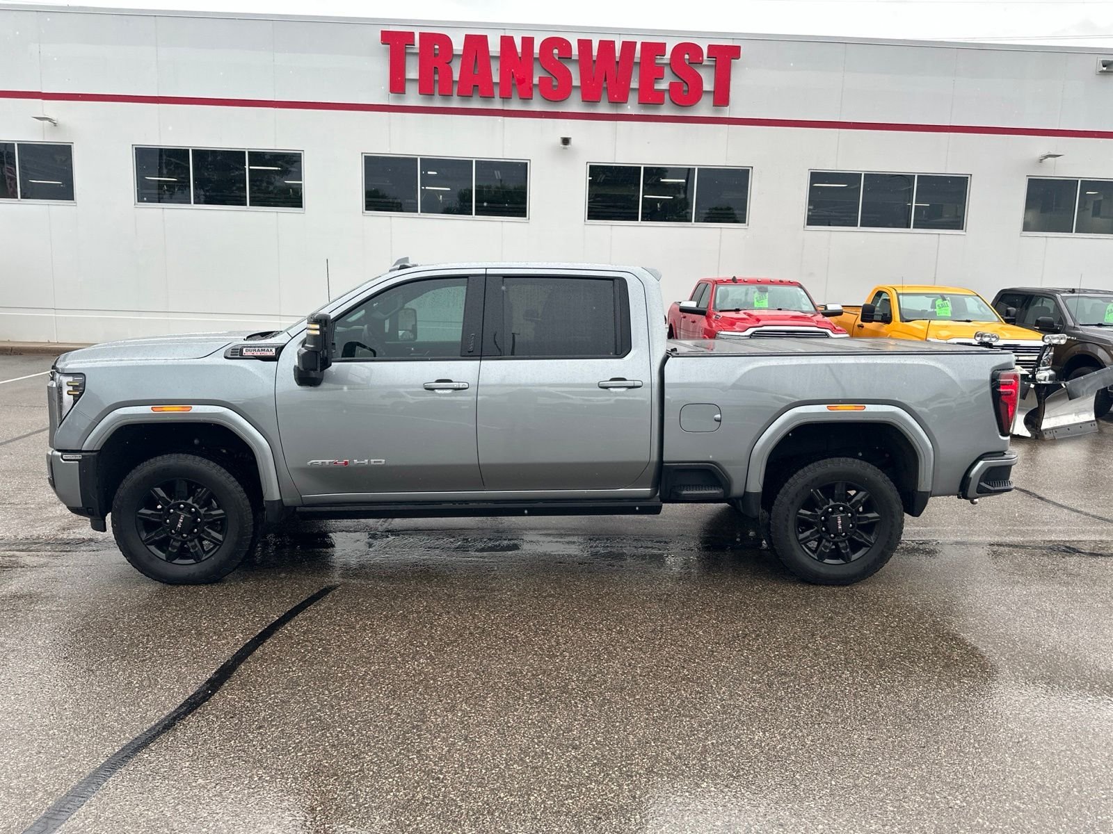 Used 2024 GMC Sierra 3500HD AT4 with VIN 1GT49VEY4RF336313 for sale in Minneapolis, Minnesota