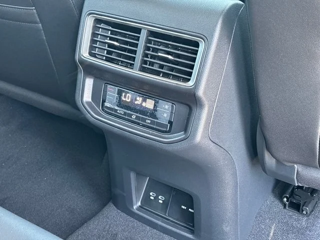 New 2026 Deep Black Pearl Volkswagen Peak Edition image 28