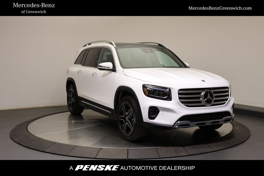 2026 Mercedes-Benz GLB GLB 250 4MATIC's photo