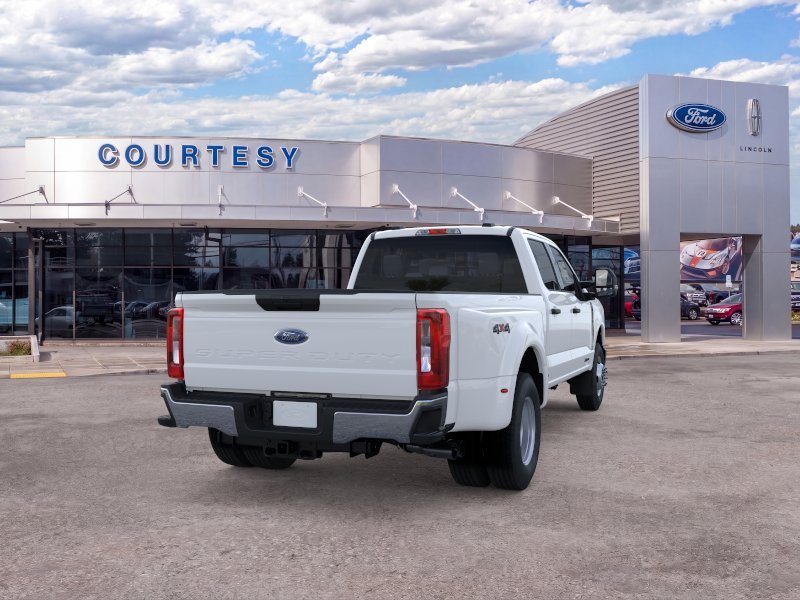 New 2026 Oxford White Ford F-350® XL image 8