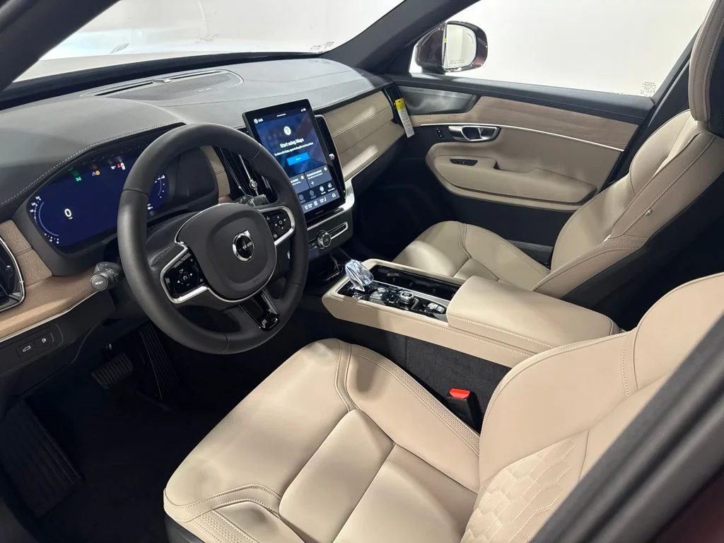 New 2026 Red Metallic Volvo T8 Plus image 18