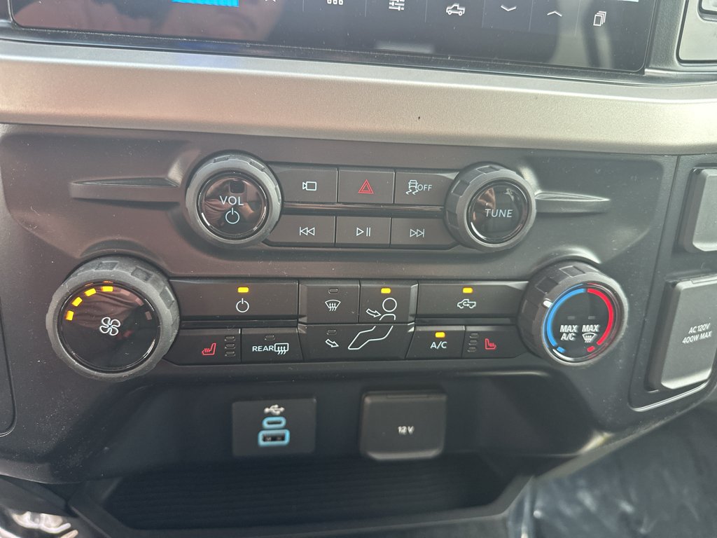 New 2026 Carbonized Gray Metallic Ford F-250® XLT image 24