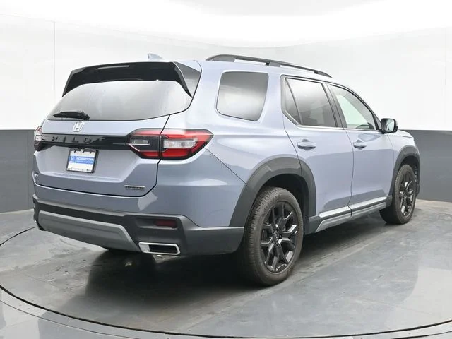 2025 Honda Pilot Touring - Photo 10