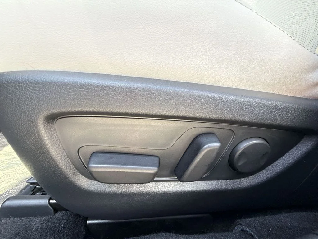 New 2026 Jet Black Mica Mazda 2.5 S Premium AWD image 12
