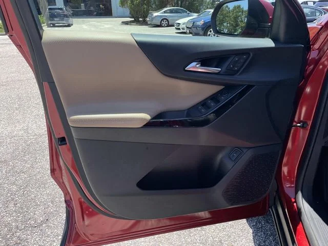 Used 2025 Red Chevrolet ACTIV image 17