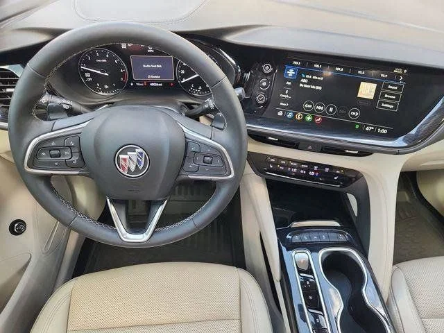Used 2023 Red Buick Essence image 11