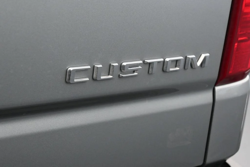 Used 2025 Sterling Gray Metallic Chevrolet Custom image 30