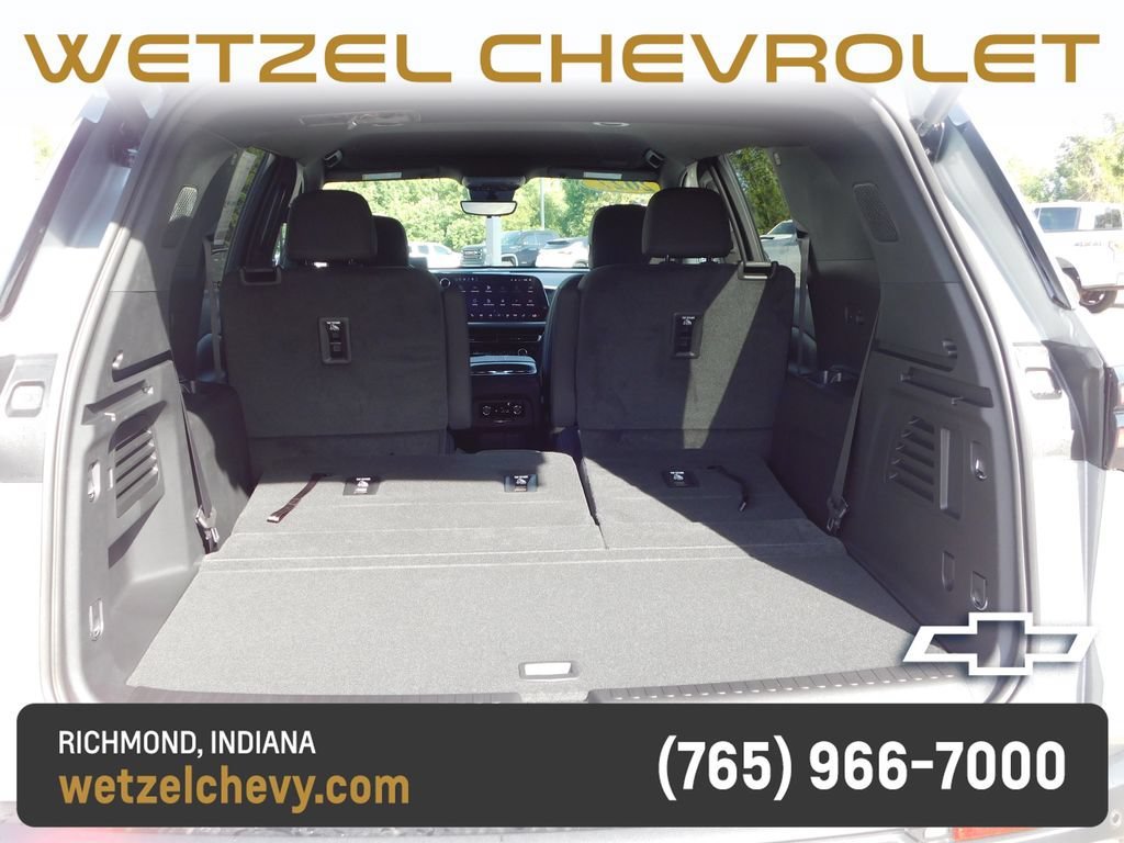2027 Chevrolet Traverse LT - Photo 25