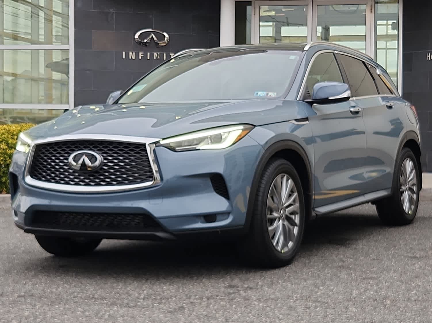 2025 INFINITI QX50 Luxe