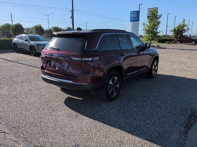 Used 2024 Red Jeep 4xe image 18