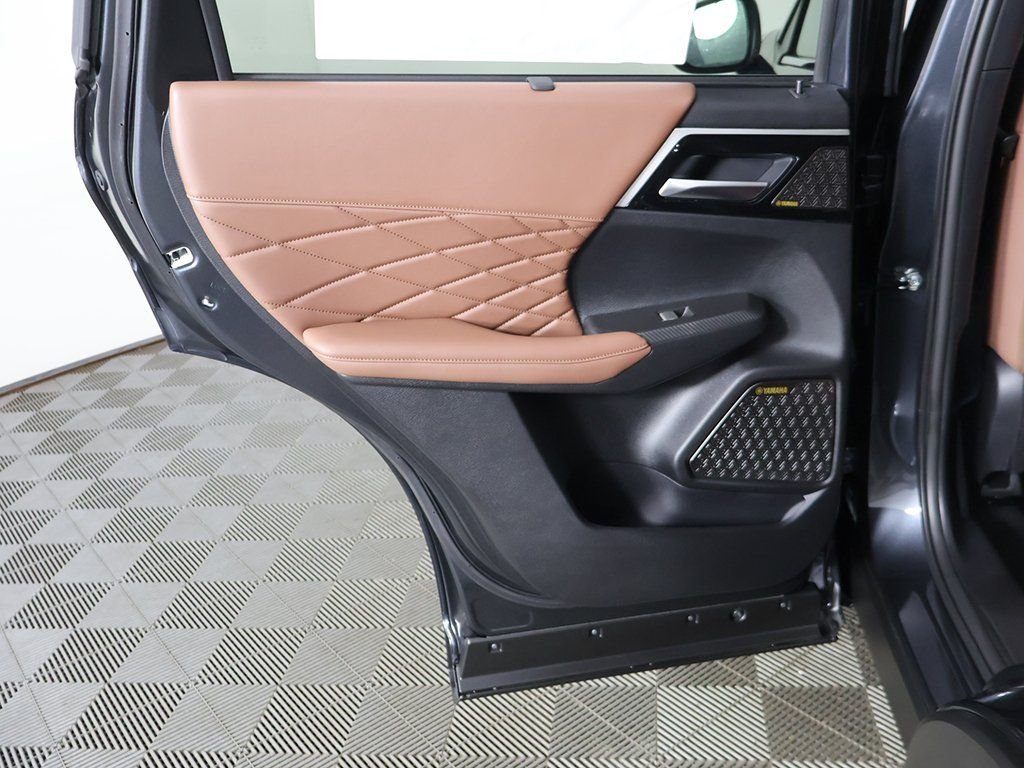 New 2025 Gray Mitsubishi SEL image 31