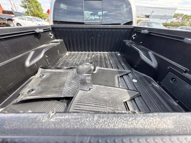 Used 2020 Silver Toyota SR5 image 11