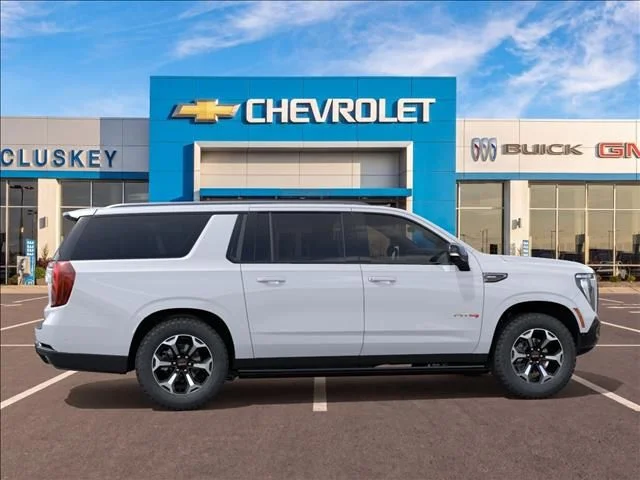 New 2026 White GMC AT4 image 5