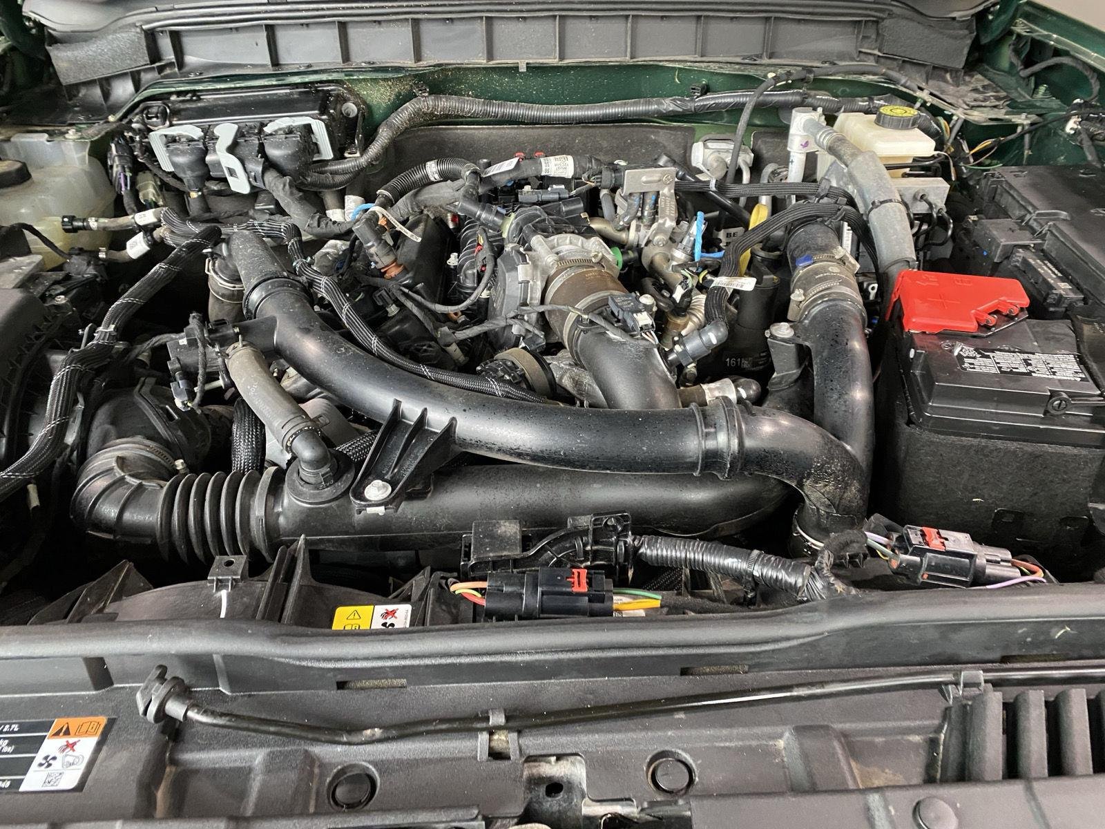 Used 2022 Eruption Green Ford Wildtrak Advanced image 11