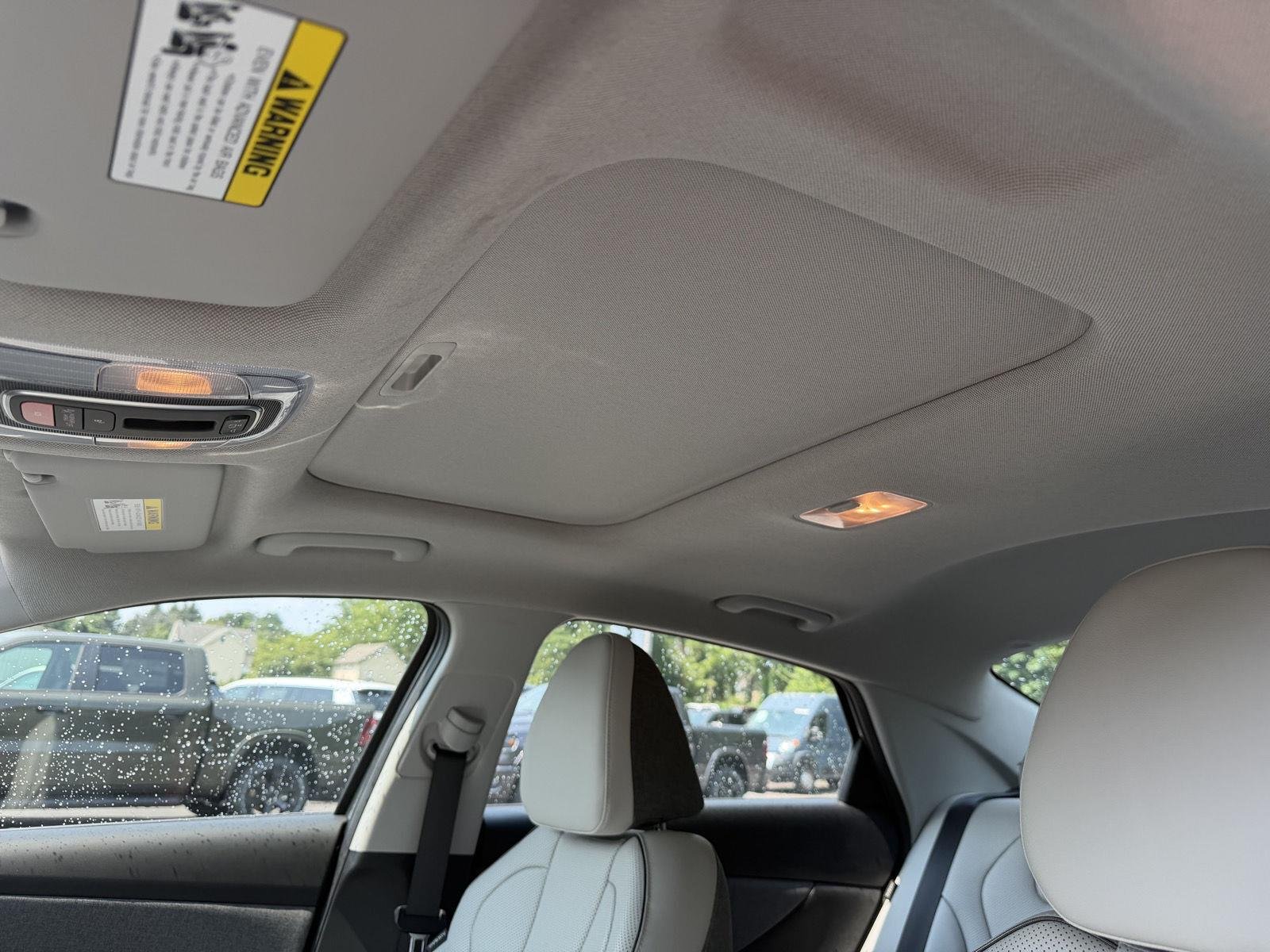 Used 2024 Amazon Gray Hyundai Limited image 11
