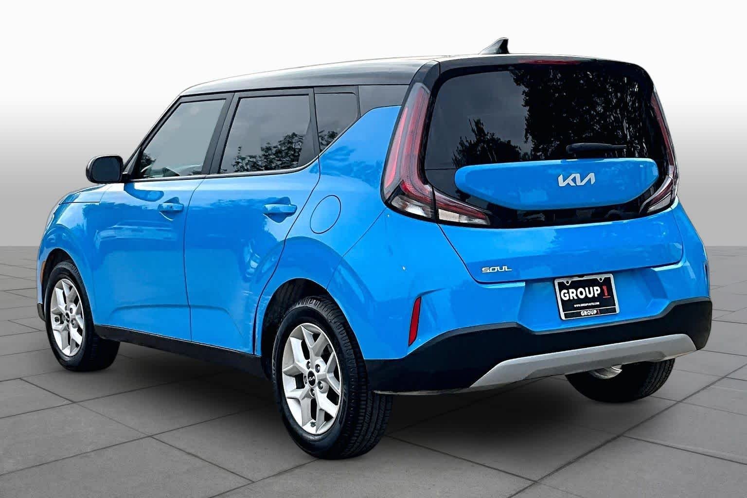 Used 2024 Surf Blue w/Black Roof Kia S image 12