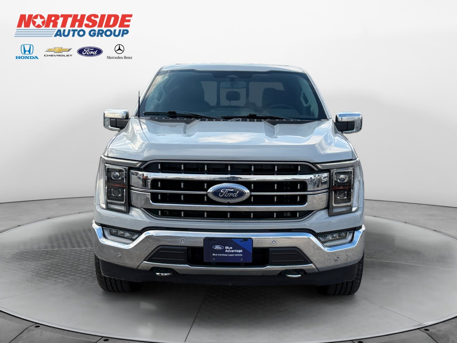 Certified Used 2023 Avalanche Gray Ford LARIAT image 2