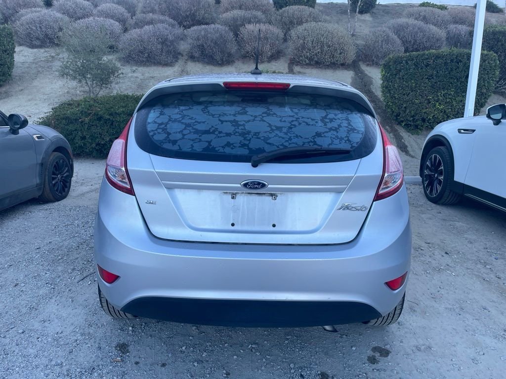 Used 2014 Ingot Silver Ford SE image 7