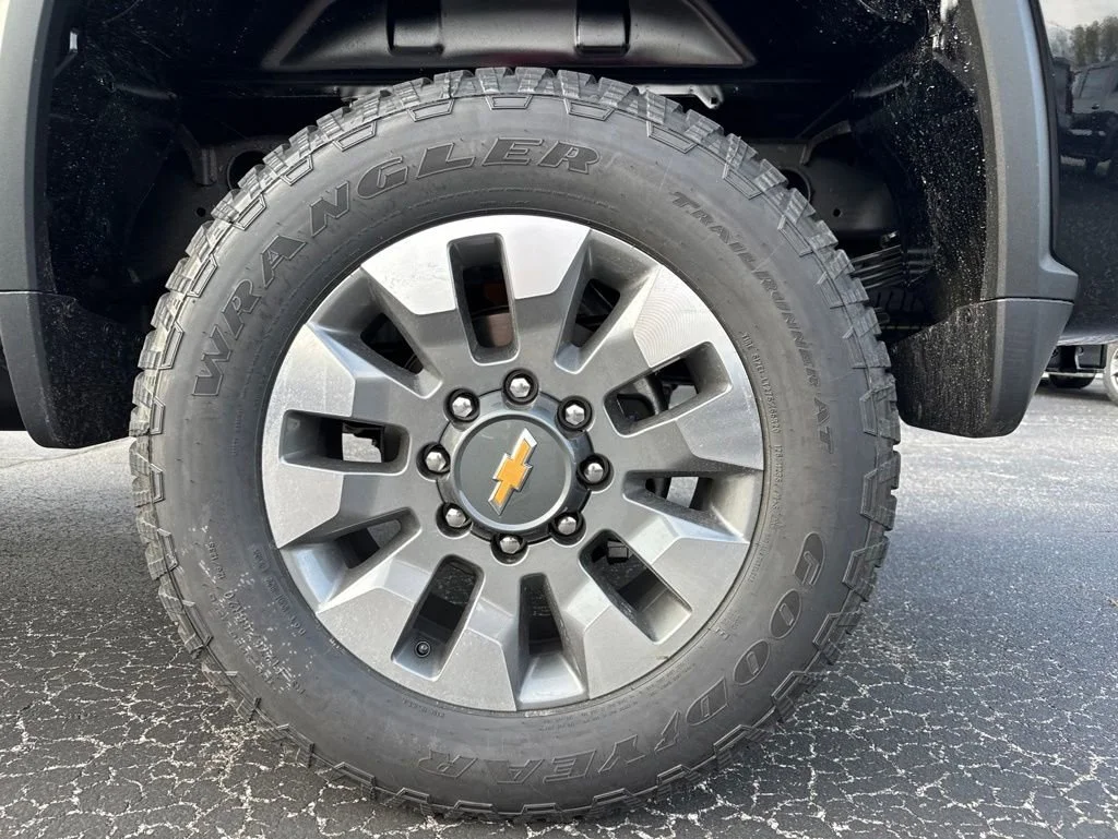 2026 Chevrolet Silverado 2500 HD Custom - Photo 11