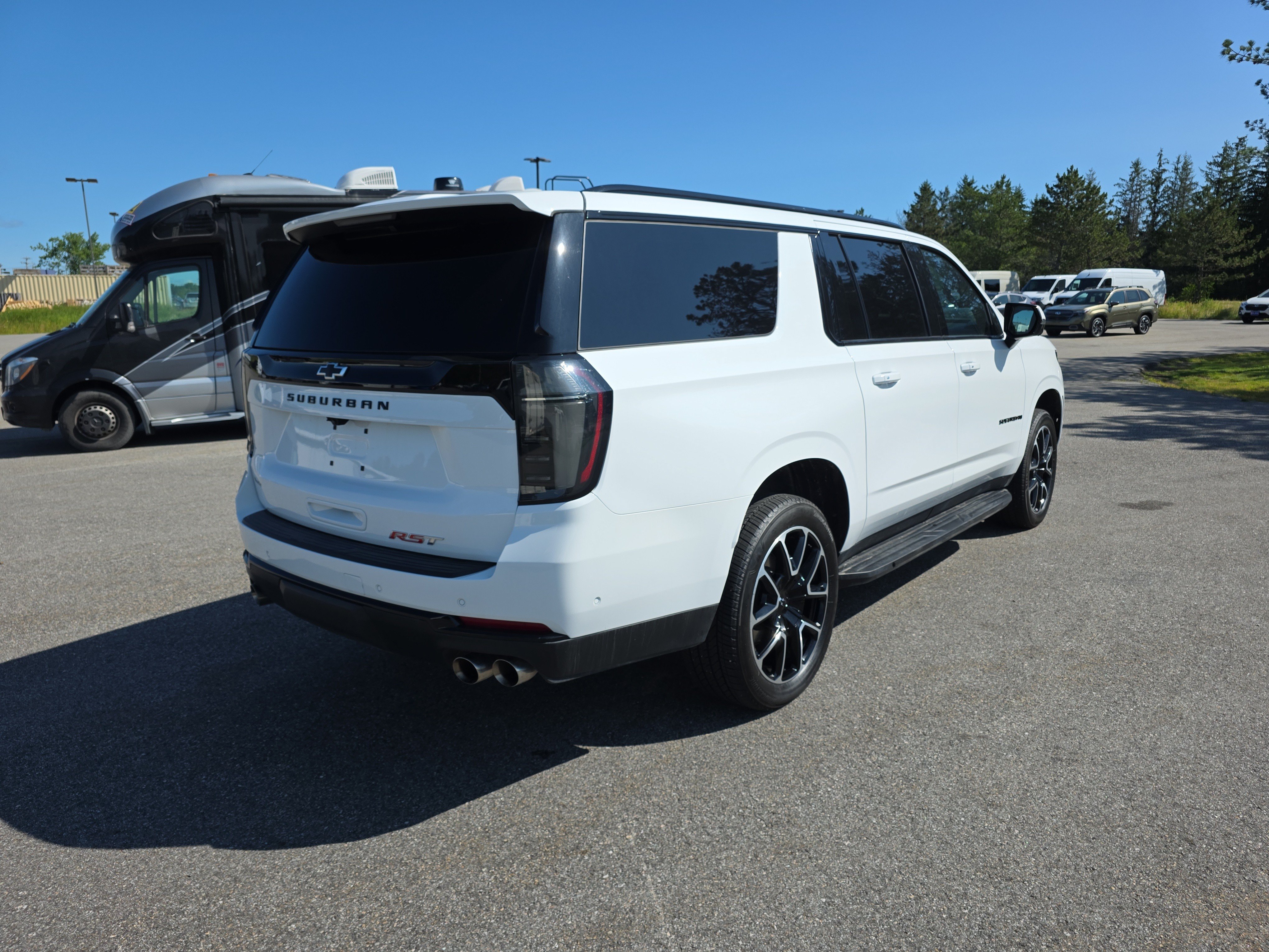 Used 2026 Summit White Chevrolet RST image 5