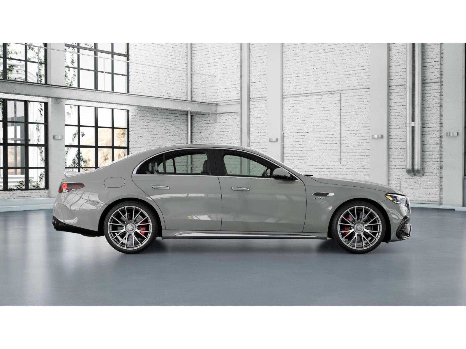 New 2027 MANUFAKTUR Alpine Grey Mercedes-Benz AMG® E 53 E image 2