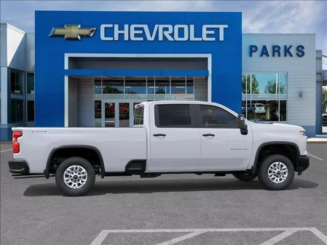 New 2026 Summit White Chevrolet WT image 5