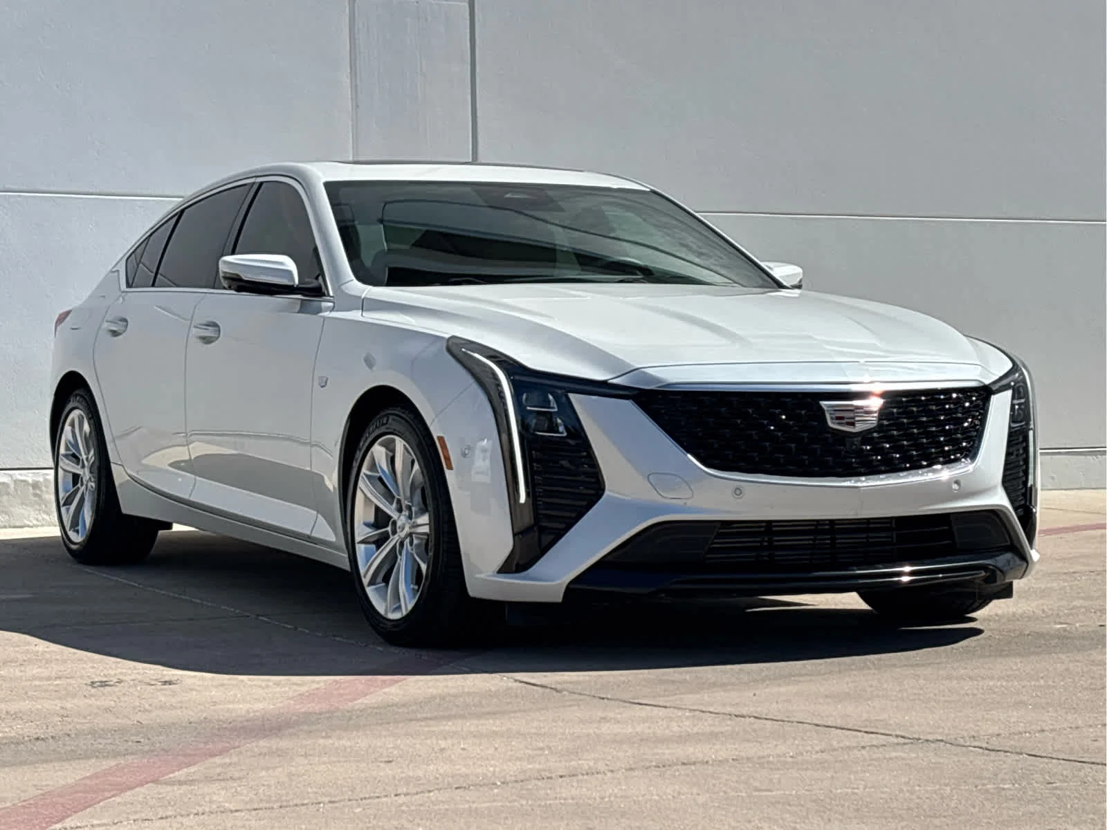 Certified Used 2025 Crystal White Tricoat Cadillac Premium Luxury image 3