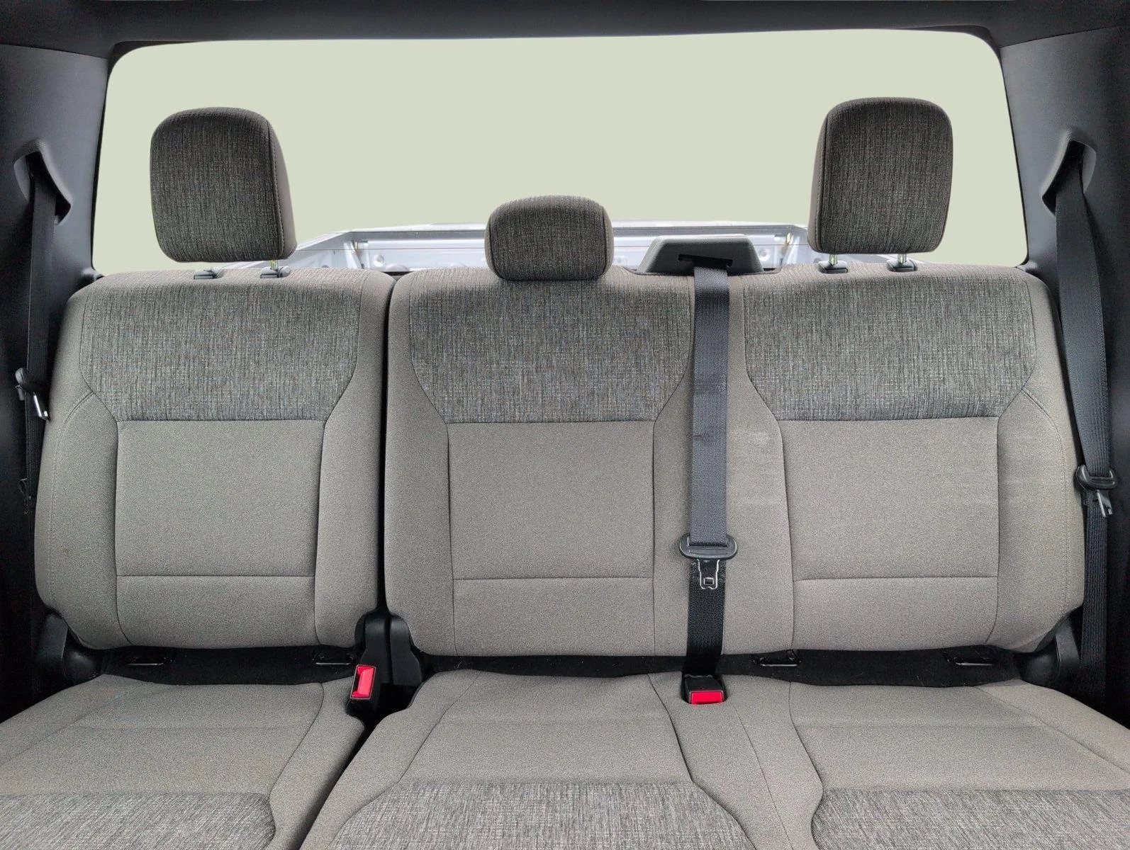 Used 2024 Iconic Silver Ford XLT image 29
