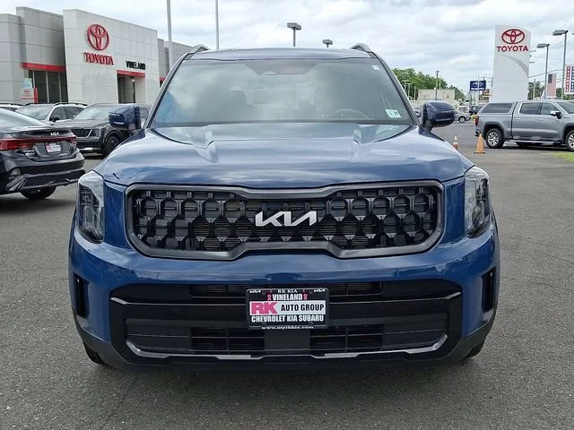 Used 2024 Blue Kia EX X-Line image 3