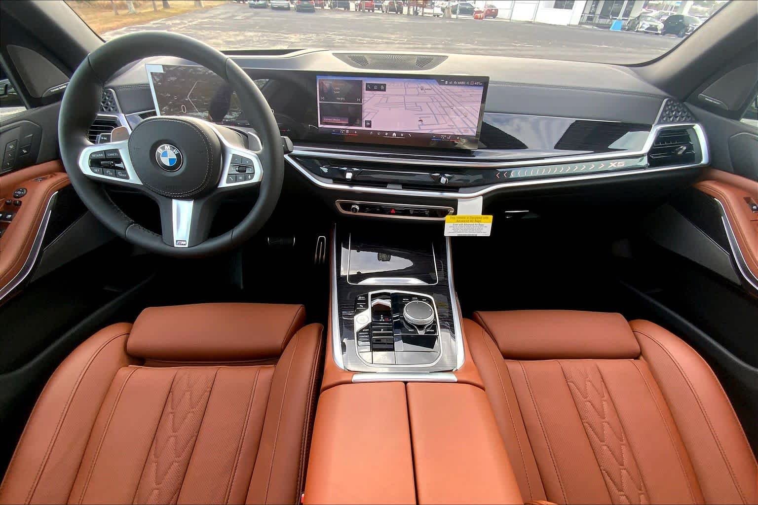 New 2026 Skyscraper Grey Metallic BMW sDrive40i image 5